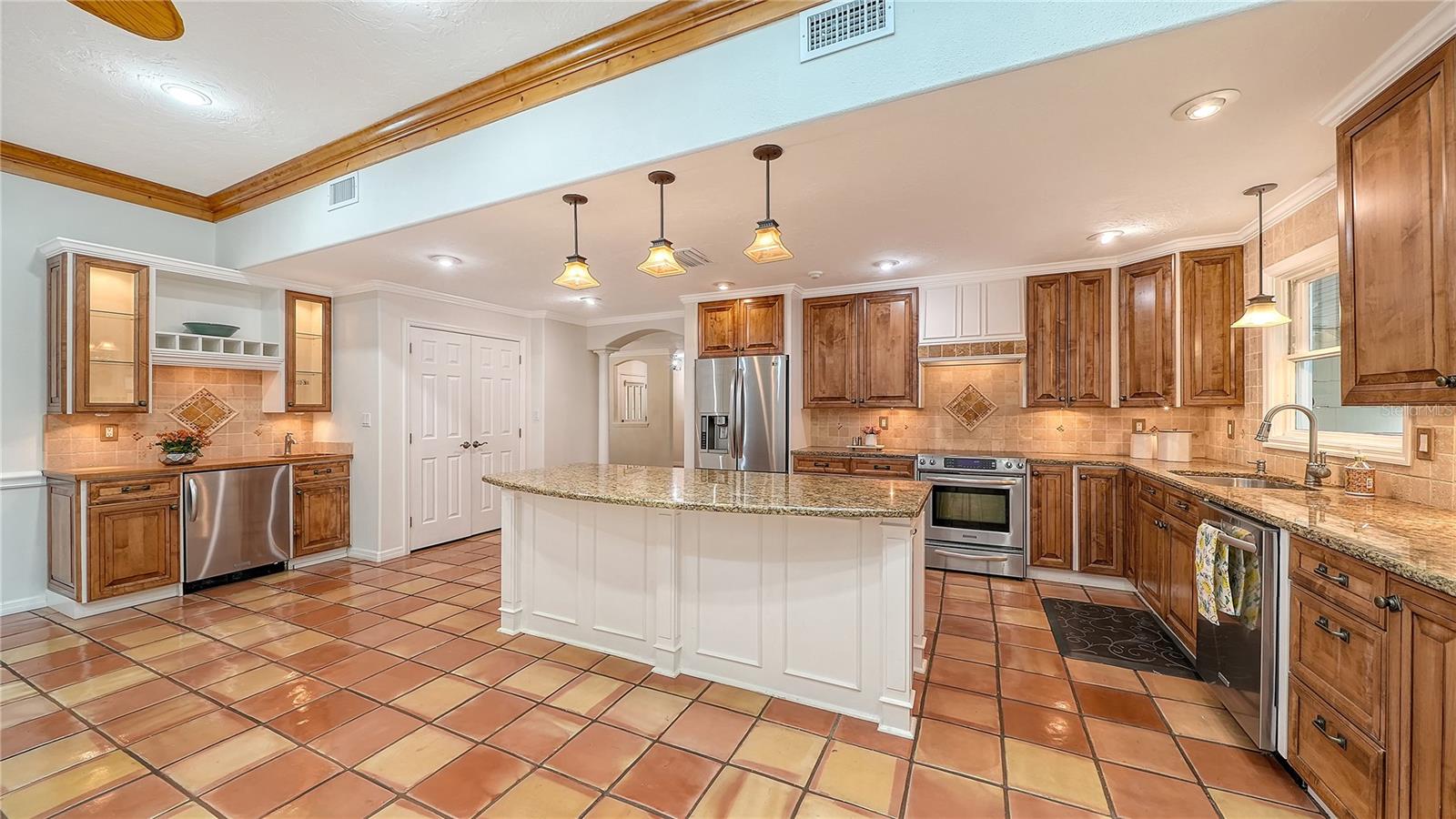4887 PEREGRINE POINT CIR E — photo 18