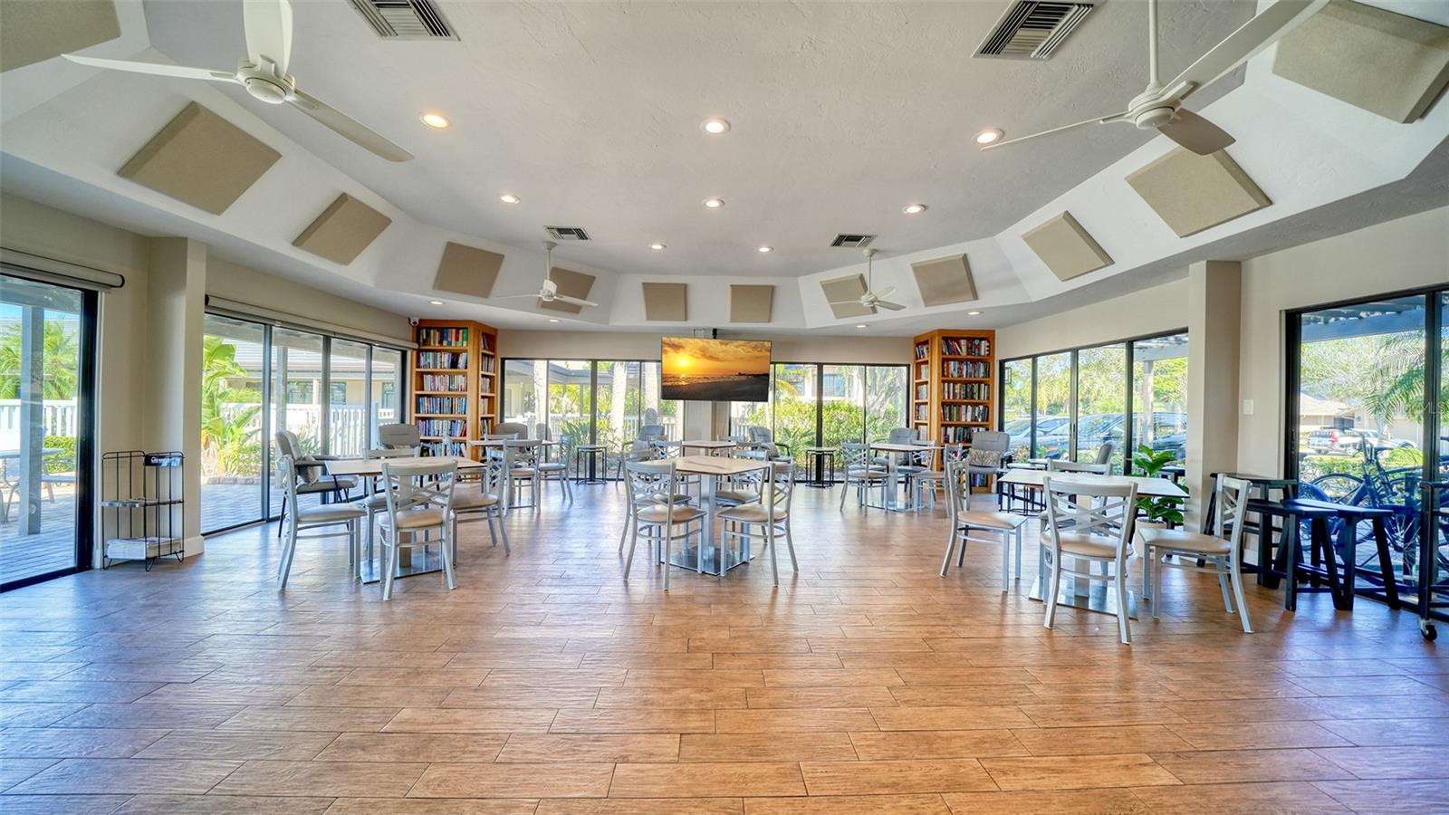 4887 PEREGRINE POINT CIR E — photo 53