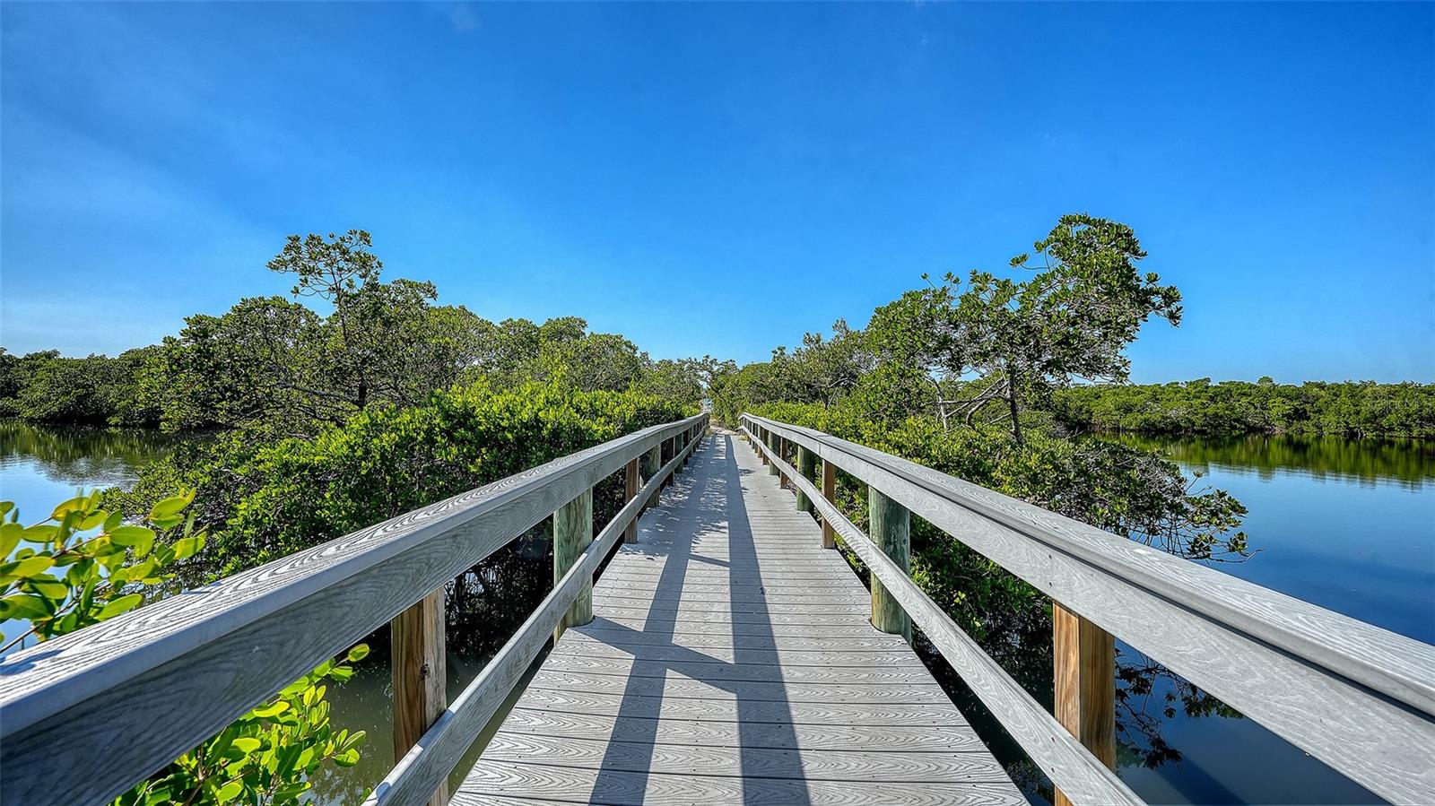 4887 PEREGRINE POINT CIR E — photo 58