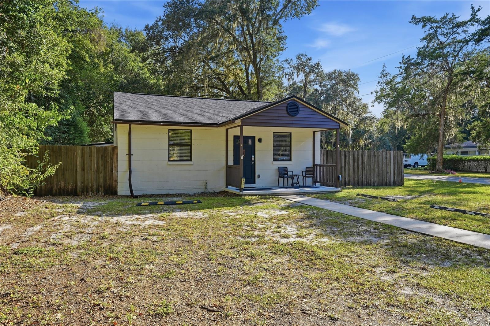 825 NW 19TH AVE — photo 4