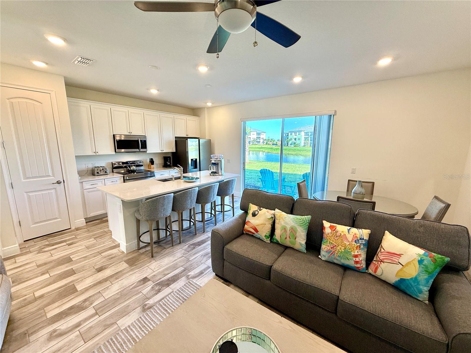 3117 CARIBBEAN SOUL DR — photo 4