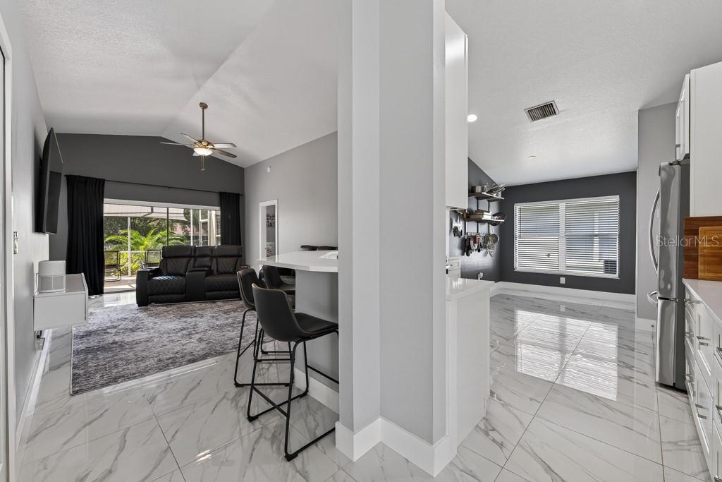 1802 WAKEFIELD DR — photo 14