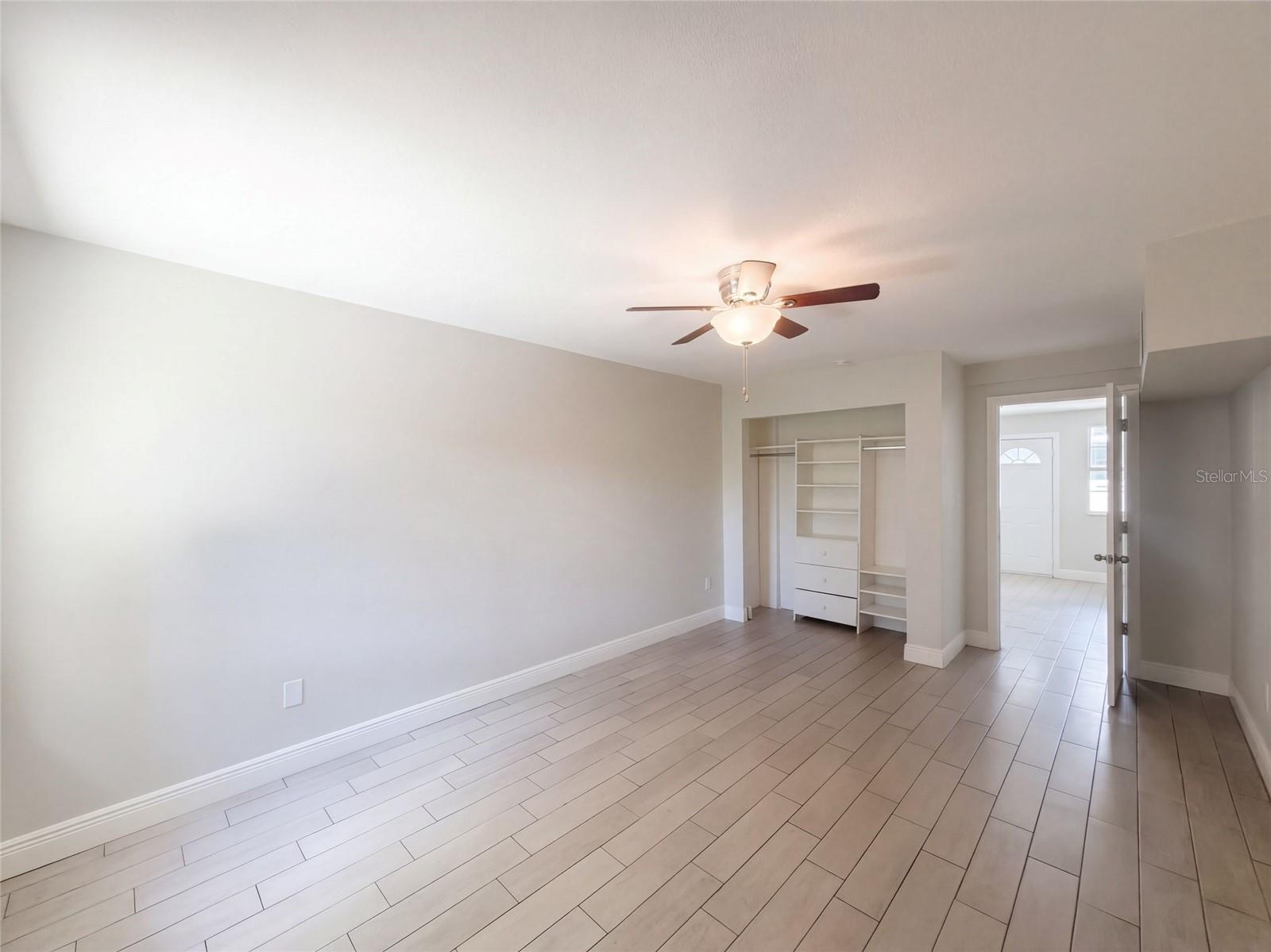 1610 STEVENSONS DR — photo 4