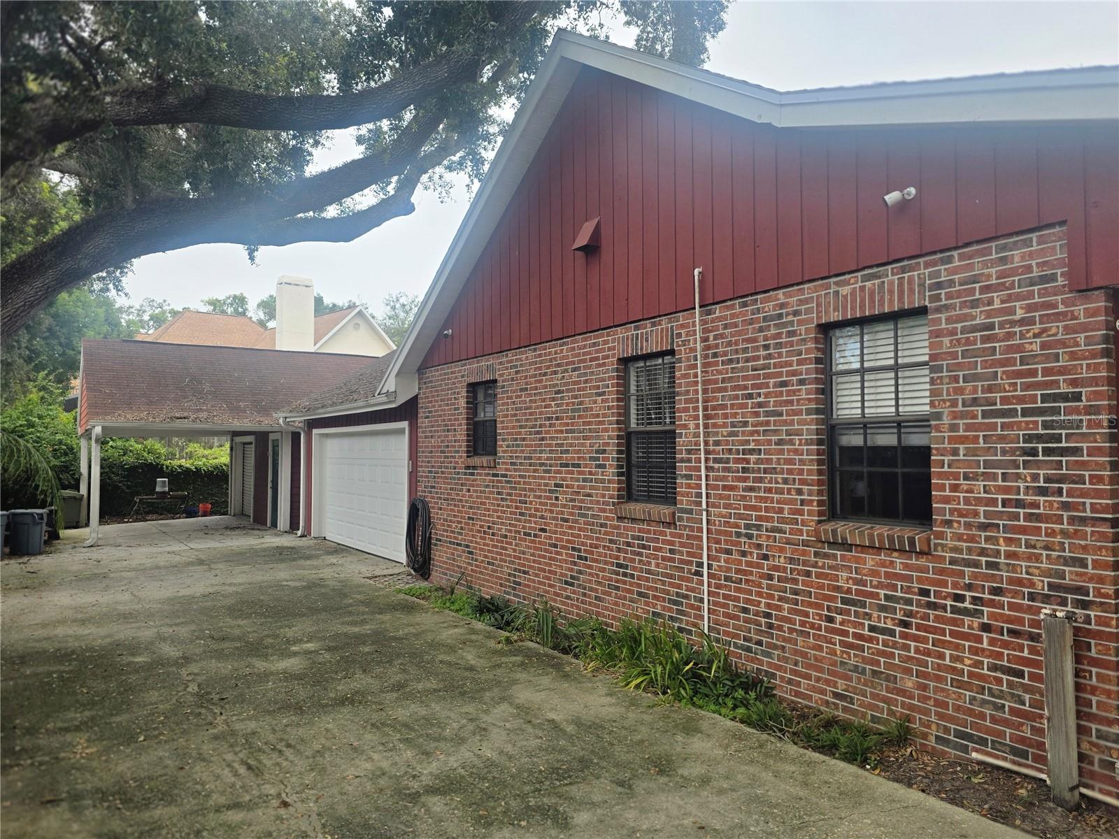 2219 SHADEHILL CT — photo 3