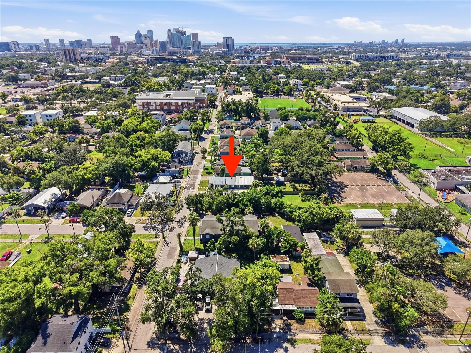 2910 N OLA AVE — photo 36