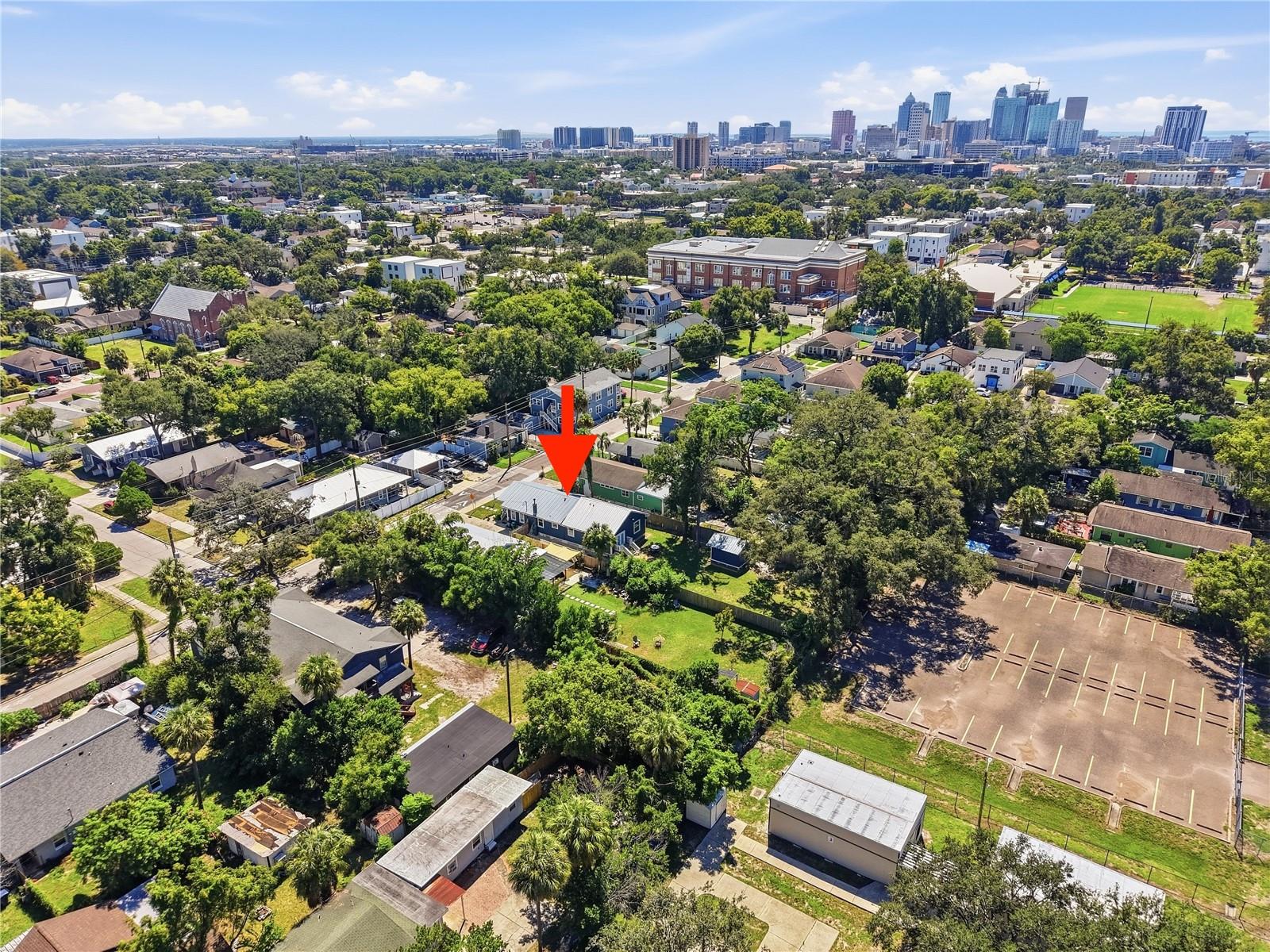 2910 N OLA AVE — photo 41