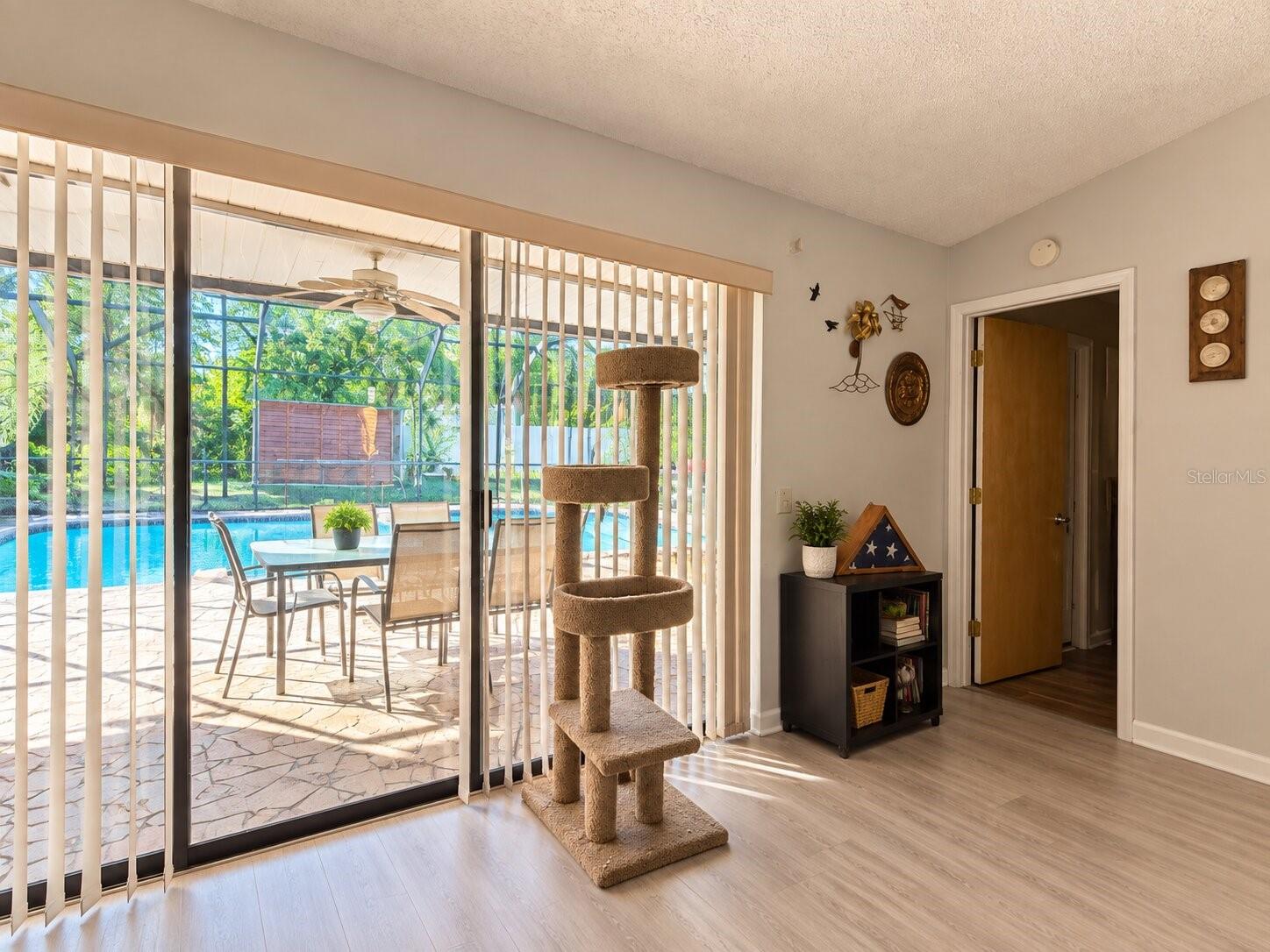 1280 PERSIAN AVE — photo 4