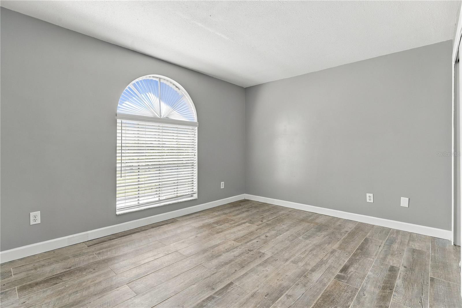 2521 GINGER MILL BLVD — photo 25