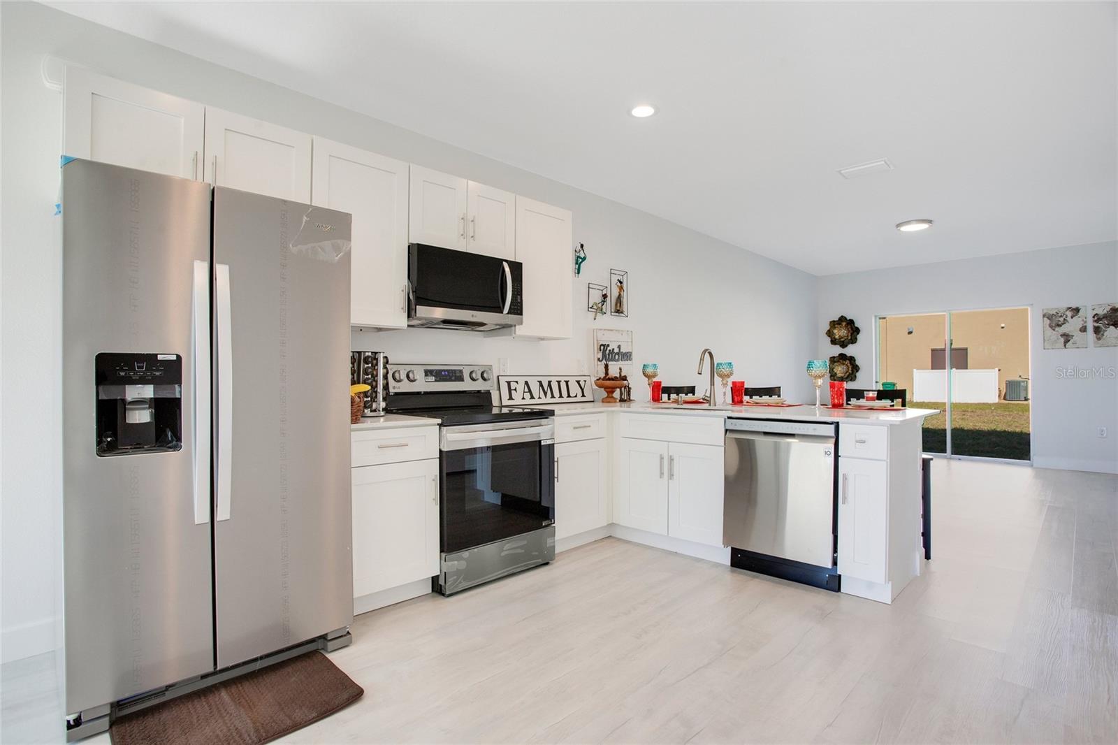 9414 ANITA AVE — photo 4