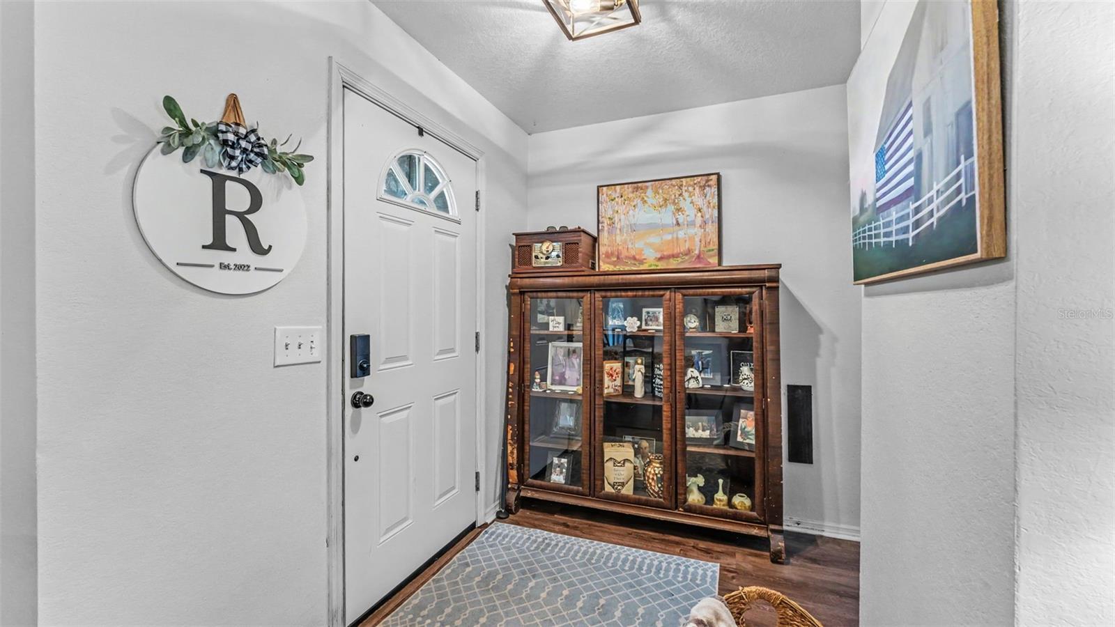 1557 STARLING RD — photo 4