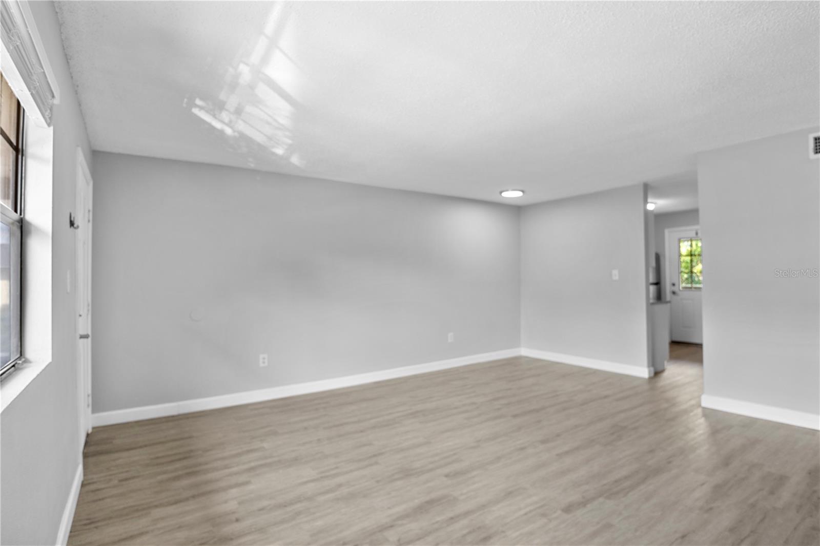 205 POINSETTIA PINE CT #201 — photo 4