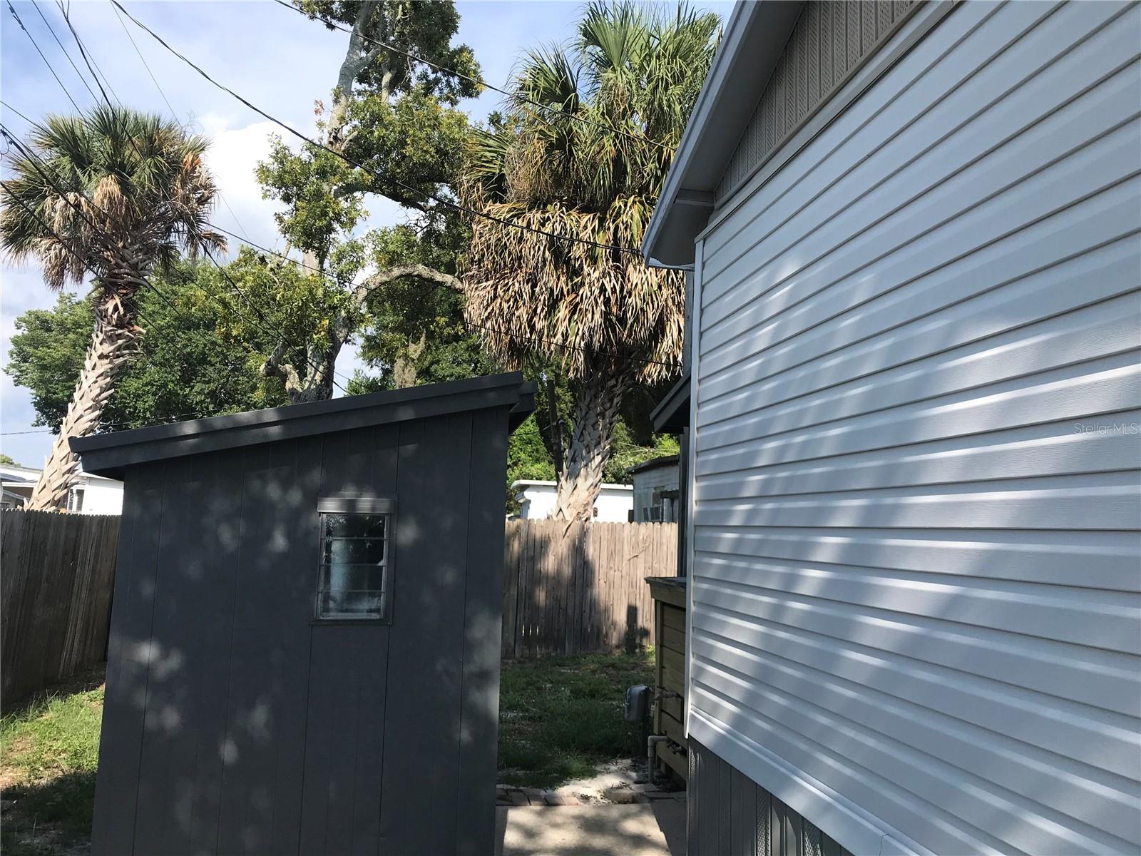 7037 LOFTY DR — photo 4
