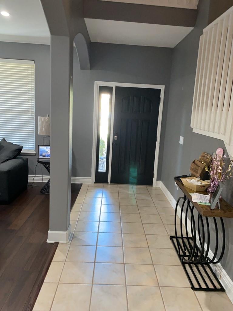 1109 LANDALE CT — photo 3