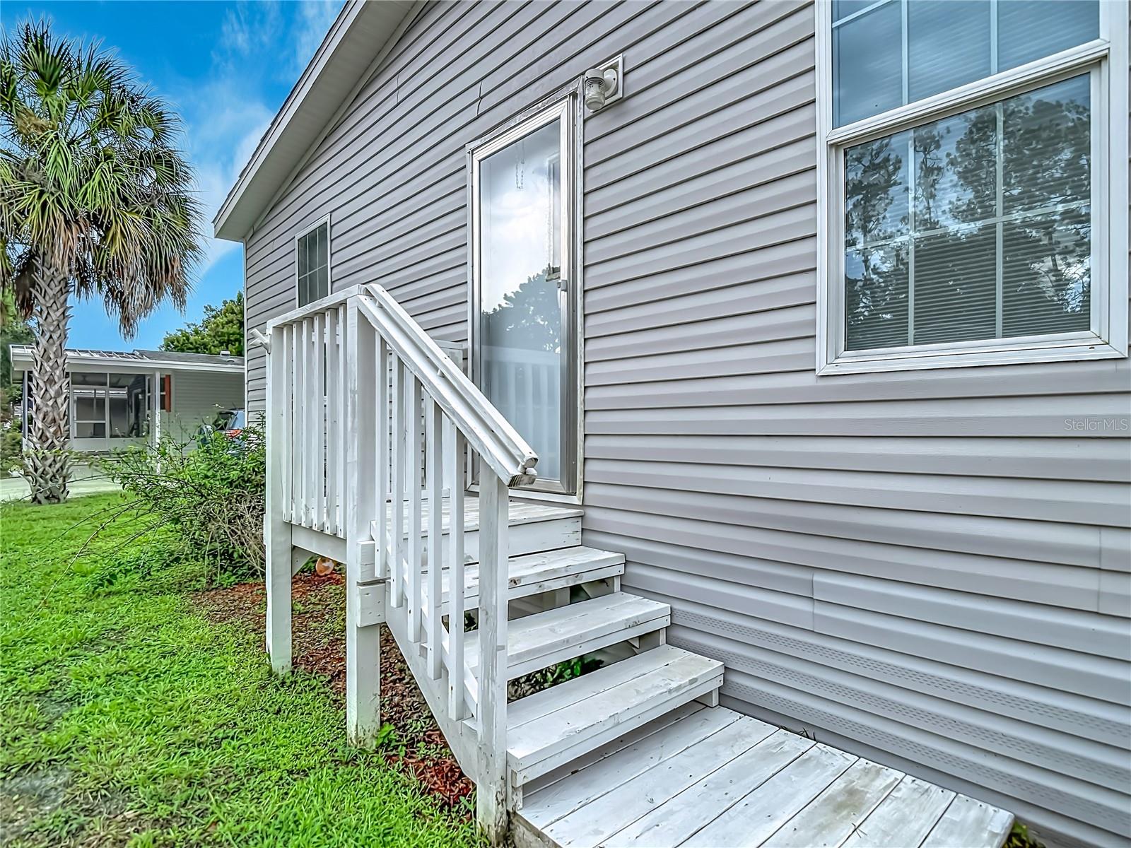 2908 KINGSWOOD CIR — photo 4