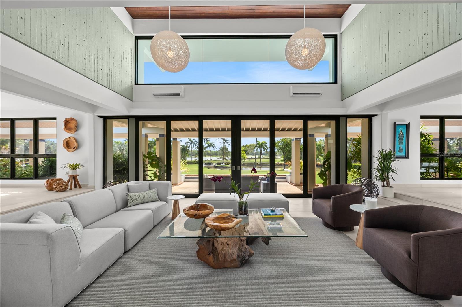 800 THE REDONDA ESTATE — photo 8