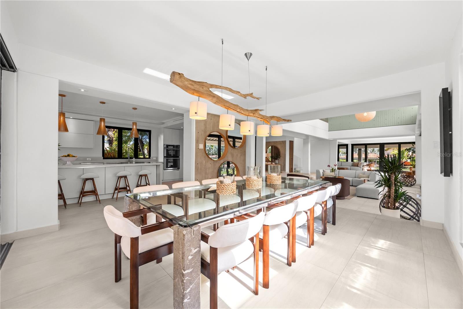800 THE REDONDA ESTATE — photo 17