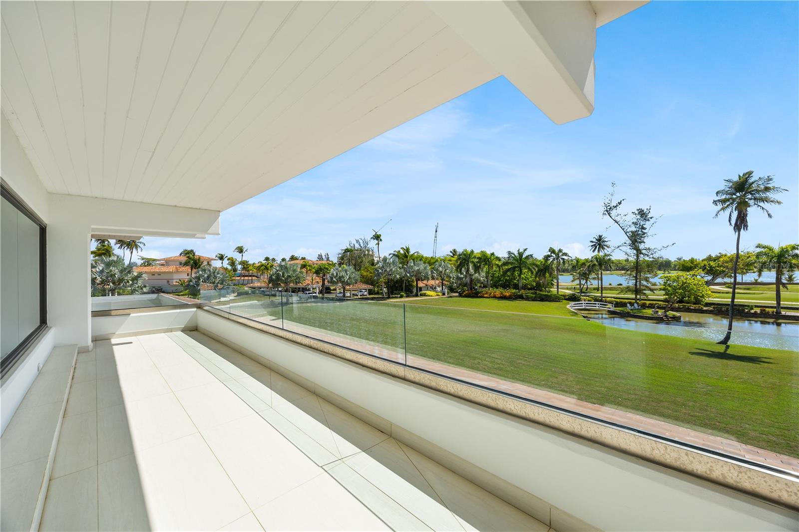 800 THE REDONDA ESTATE — photo 36