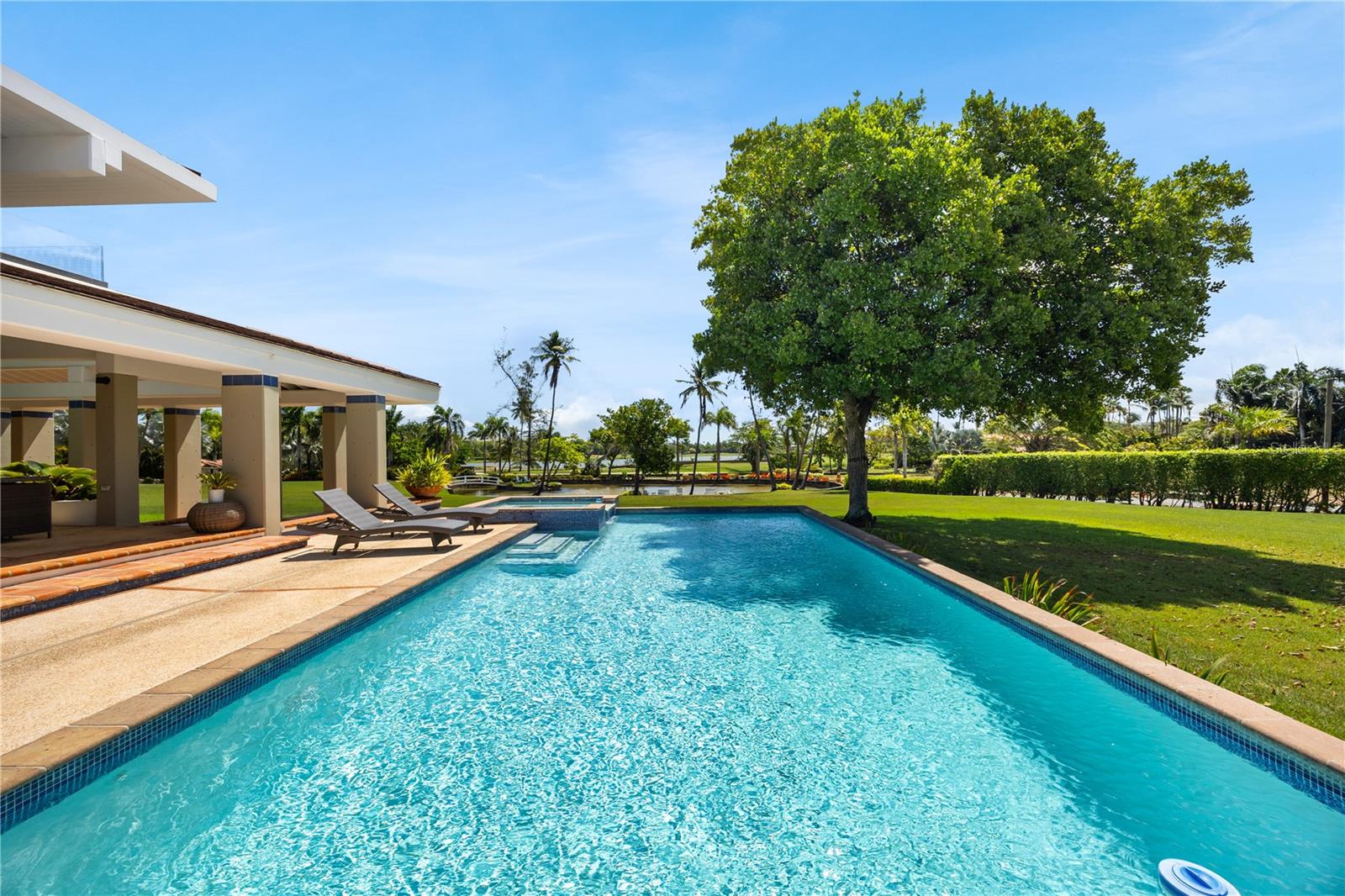 800 THE REDONDA ESTATE — photo 41