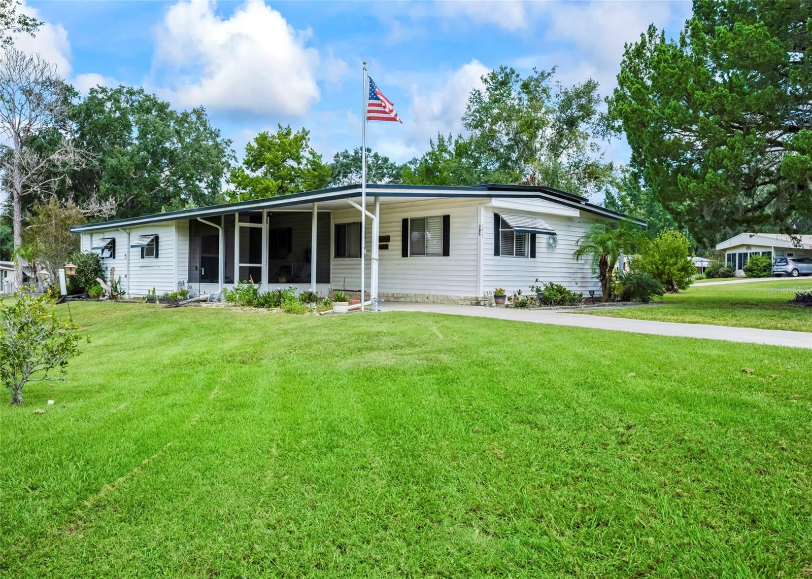 309 SHEERWOOD DR — photo 4