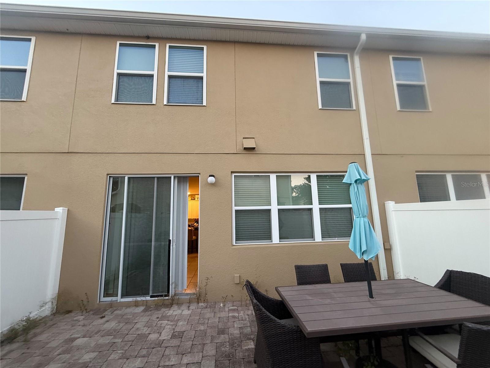 5148 CROWN HAVEN DR — photo 2