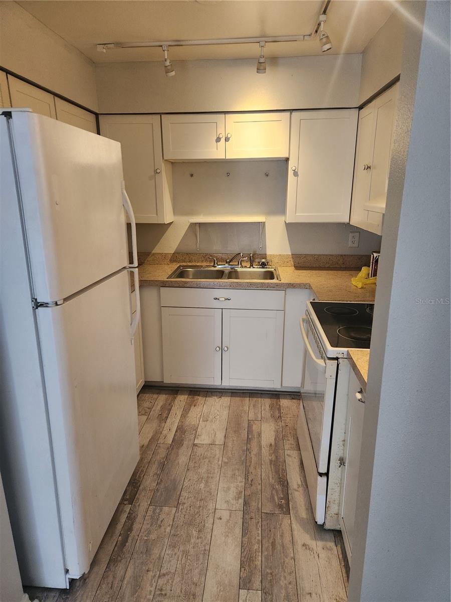 3920 E JEAN ST #8 — photo 4