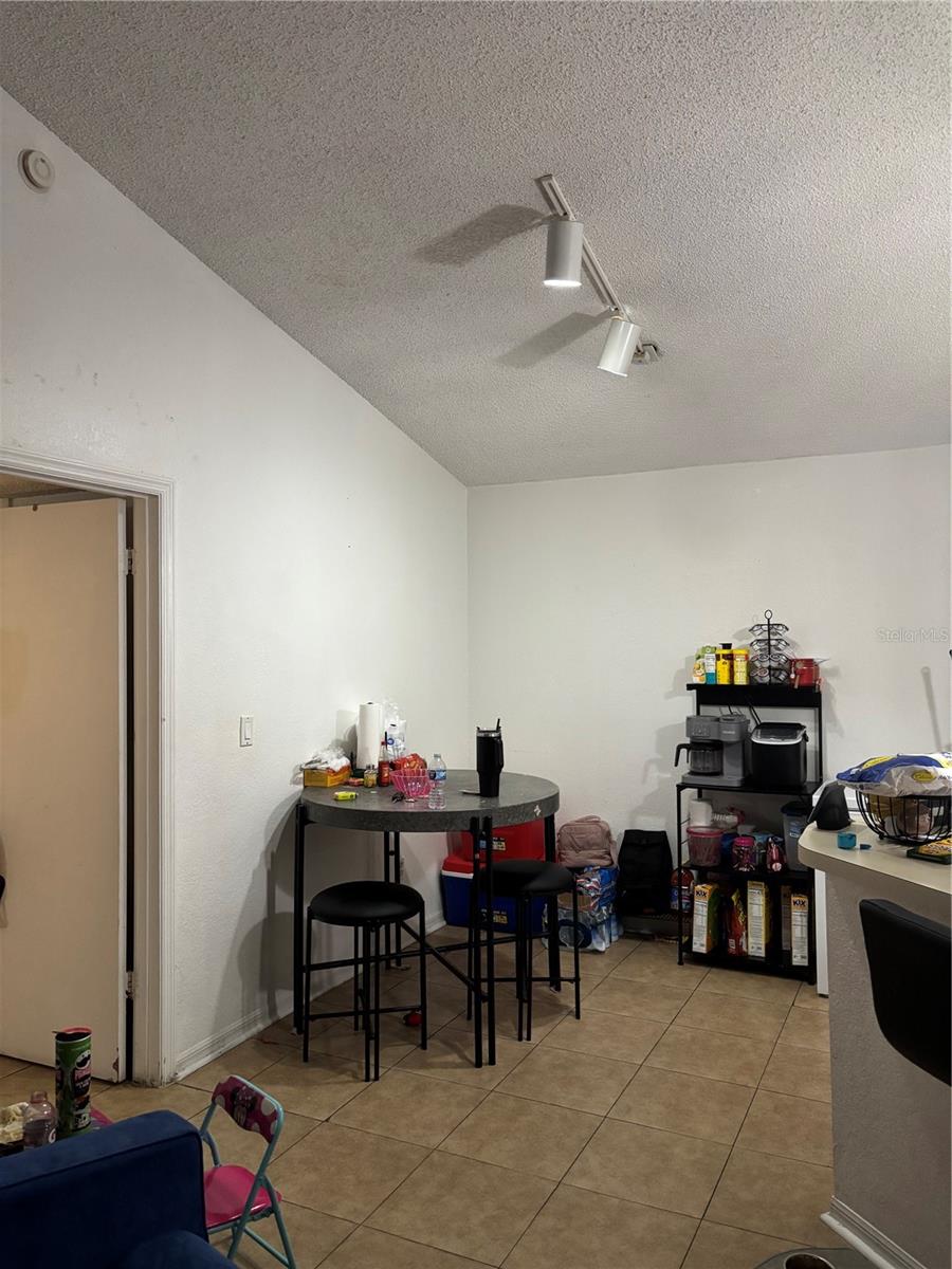 4524 COMMANDER DR #1628 — photo 3