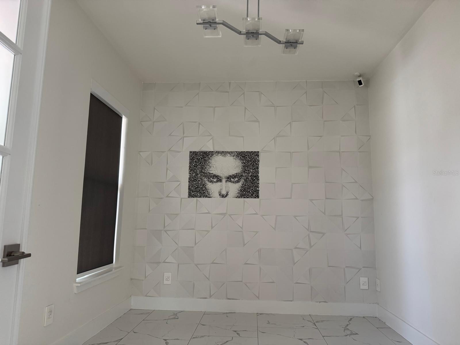 6013 FENDER CT — photo 2