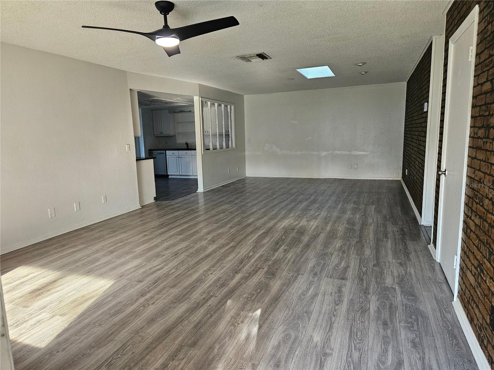 2731 MOSS GROVE BLVD — photo 2