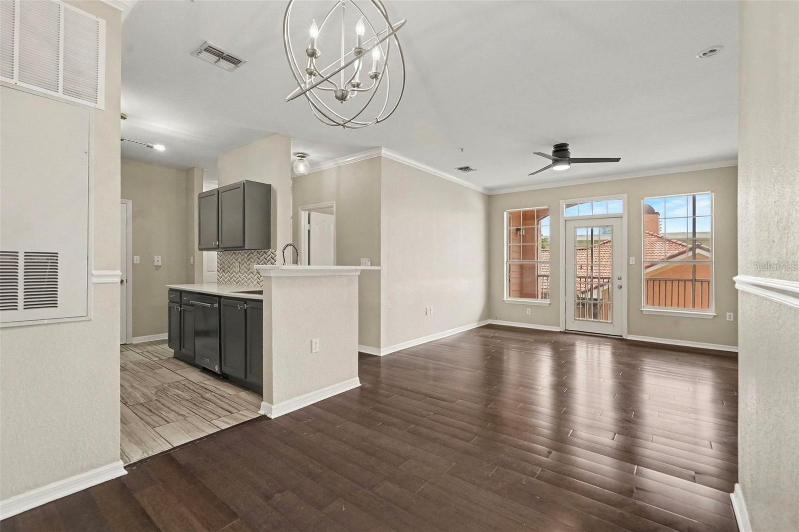 5000 CULBREATH KEY WAY #4203 — photo 3