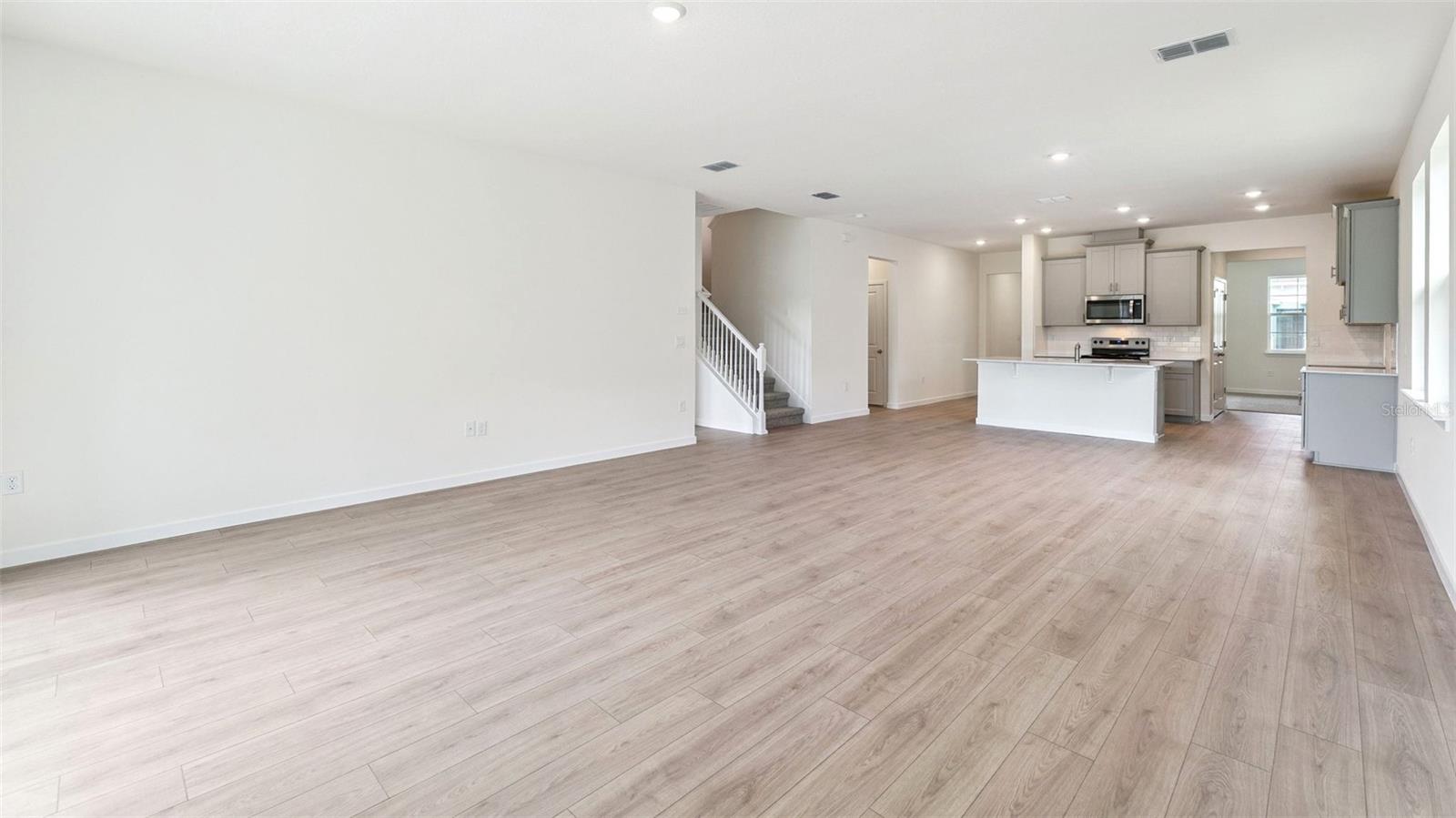 3041 KINGSMAN TRL — photo 4