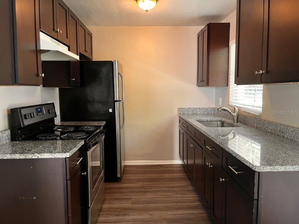 1412 SUNRIDGE RD — photo 2