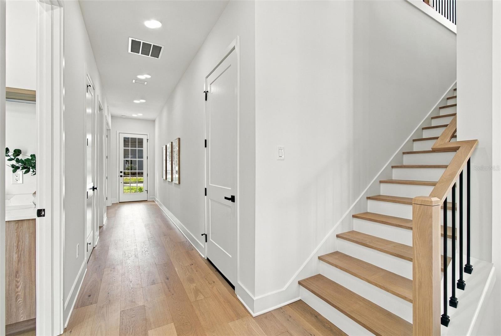 3615 W NORTH A ST — photo 9